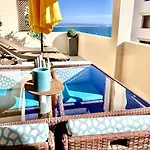 Beautiful Sea View Close To Dona Ana Apartmán